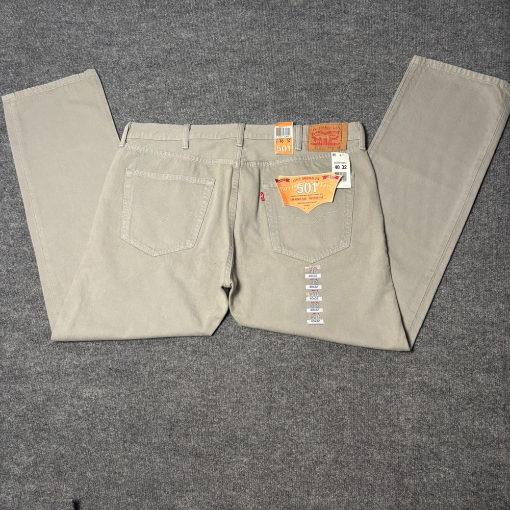 Levis 501 Original Fit Mens Jeans 40x32 Khaki Tan Button Fly Straight Leg NWT